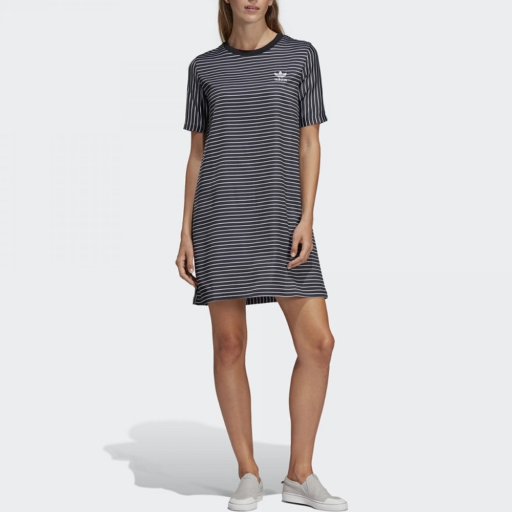 🎀NWT🎀 Adidas Tee Dress